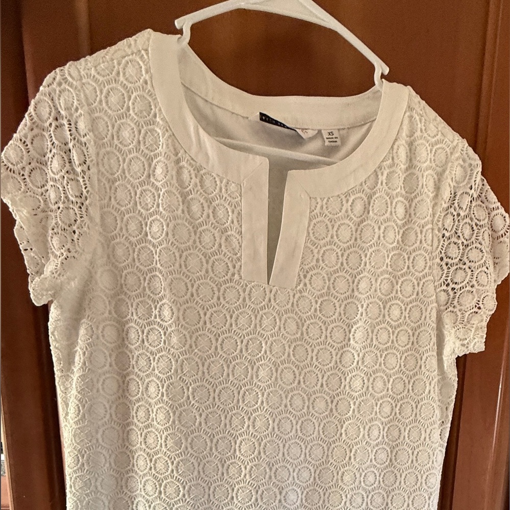 Issac Mizrahi Women's Lined White Short Sleeve Eyelet Shift Dress Size XS EUC